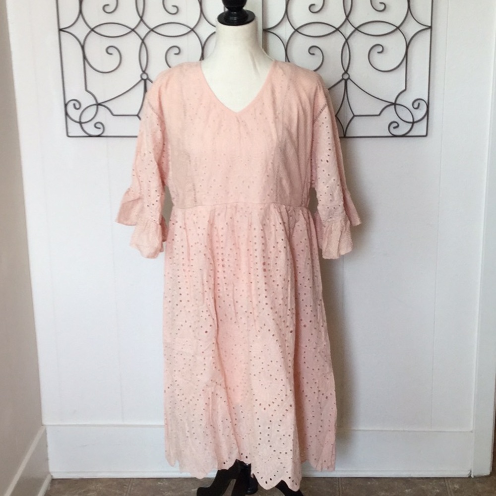 Petallush light pink eyelet dress NWT